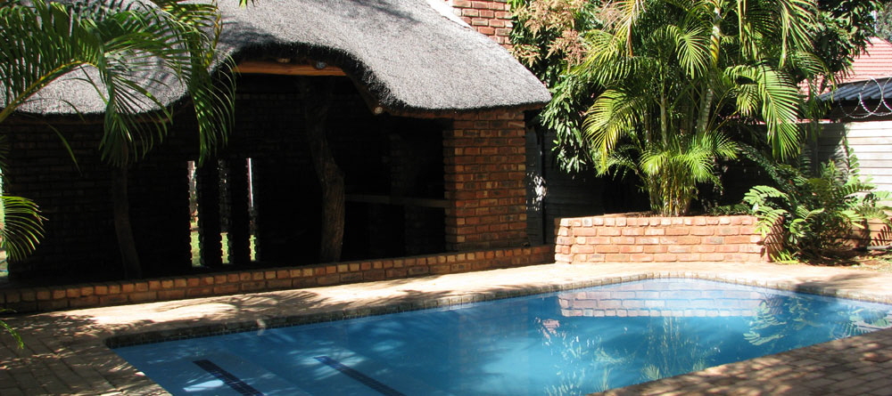 Africa Dawn Guesthouse - Bed & Breakfast Accommodation Musina